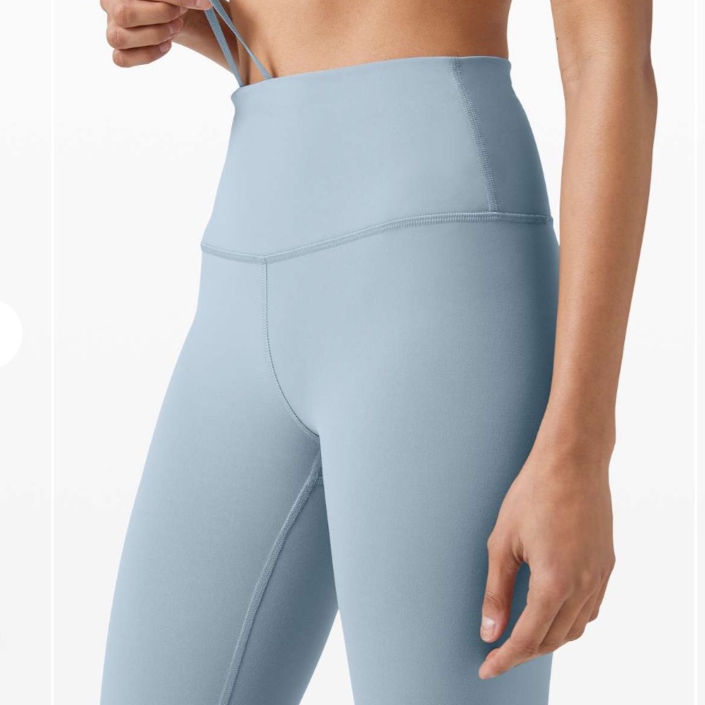 Lululemon Wunder leggings Train High-Rise Tight 25"
Chambray blue - Picture 3 of 3
